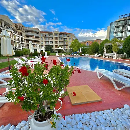Nancy Sea Escape - Pool & Sea View