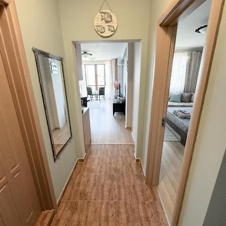 Apartament Nancy Sea Escape - Pool & Sea View