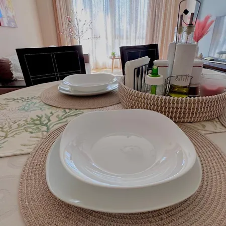 Nancy Sea View * Свети Влас