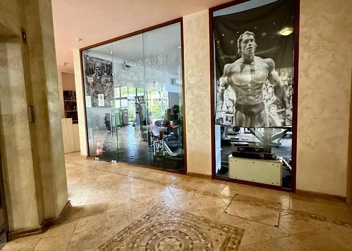 Nancy Sea View Apartman *