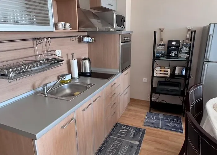 Nancy Sea View Apartman Szveti Vlasz